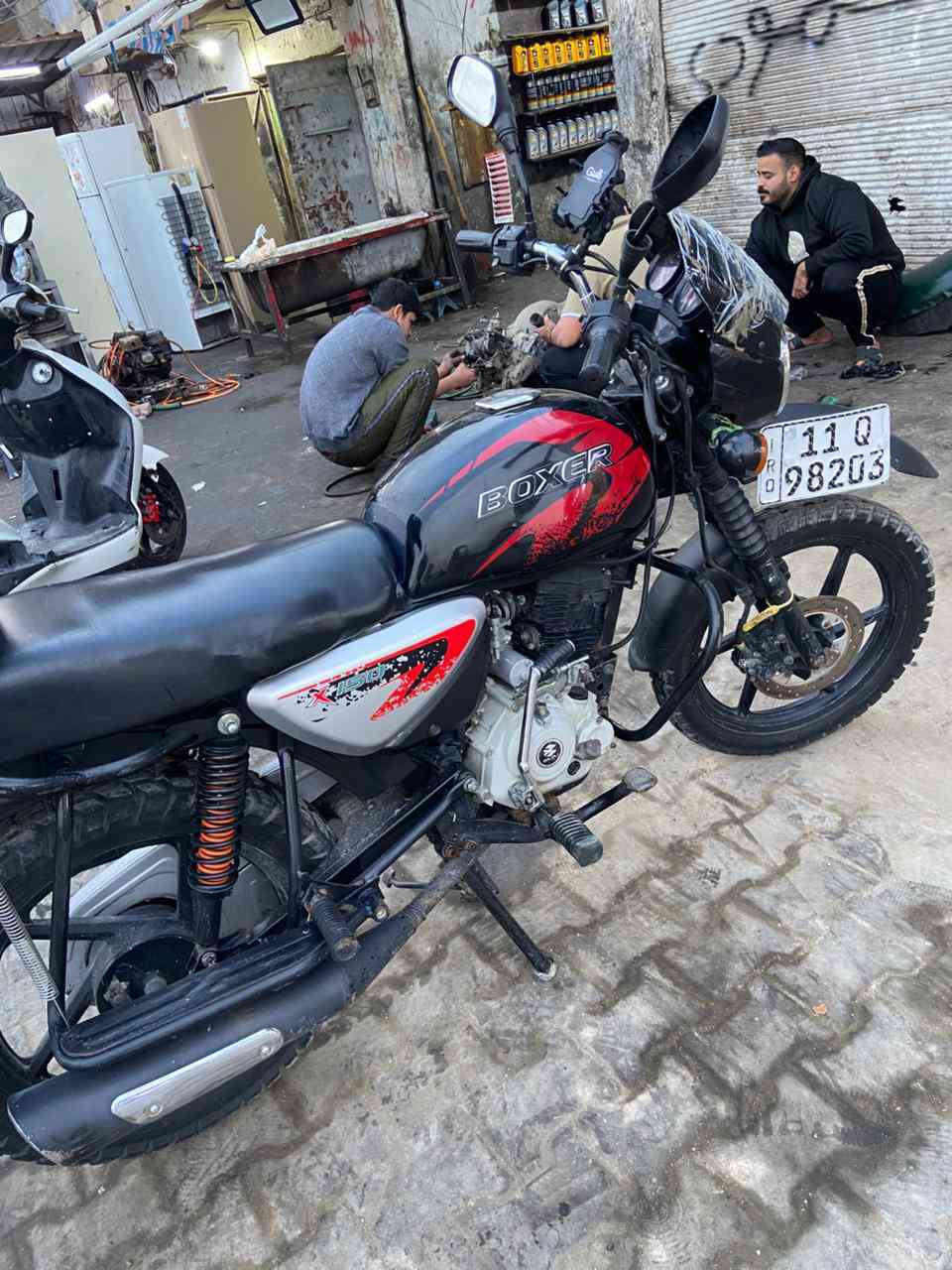 سلام عليكم درجة بوكسر موديل 23 دراجه خير من الله نضيفه رقم اوسنويه     تحويل ثاني يوم العن ‏‪***********‬‏
العنوان بغداد
