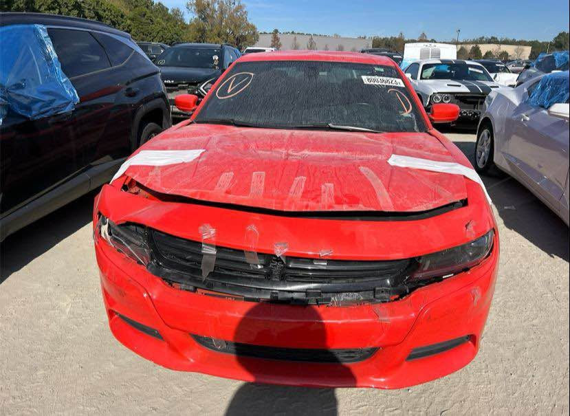 دوج جارجر 
موديل 2022 sxt
حادثها بنيد مبدل خسفات بالقماره مال تحميل او بنيد طاير عليها اجت هيج بعدها ع وضعهاالباقي كفاله حتى الدعاميات بلاديه
اللون احمر طماطي
ماشيه 69 الف ميل
السعر 230 وبيها مجال
للاستفسار *********** الصويرة, واسط
