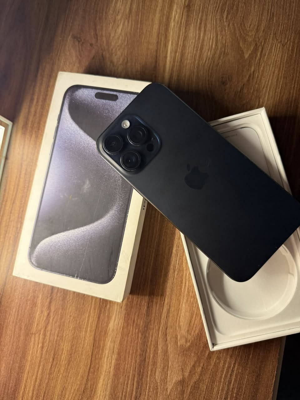 آيفون 15 برو ماكس. جهاز بلادي  ذاكره ٢٥٦ 

دبل سيمكارت 

***********   

اتصل. متوفر.  واتساب.
