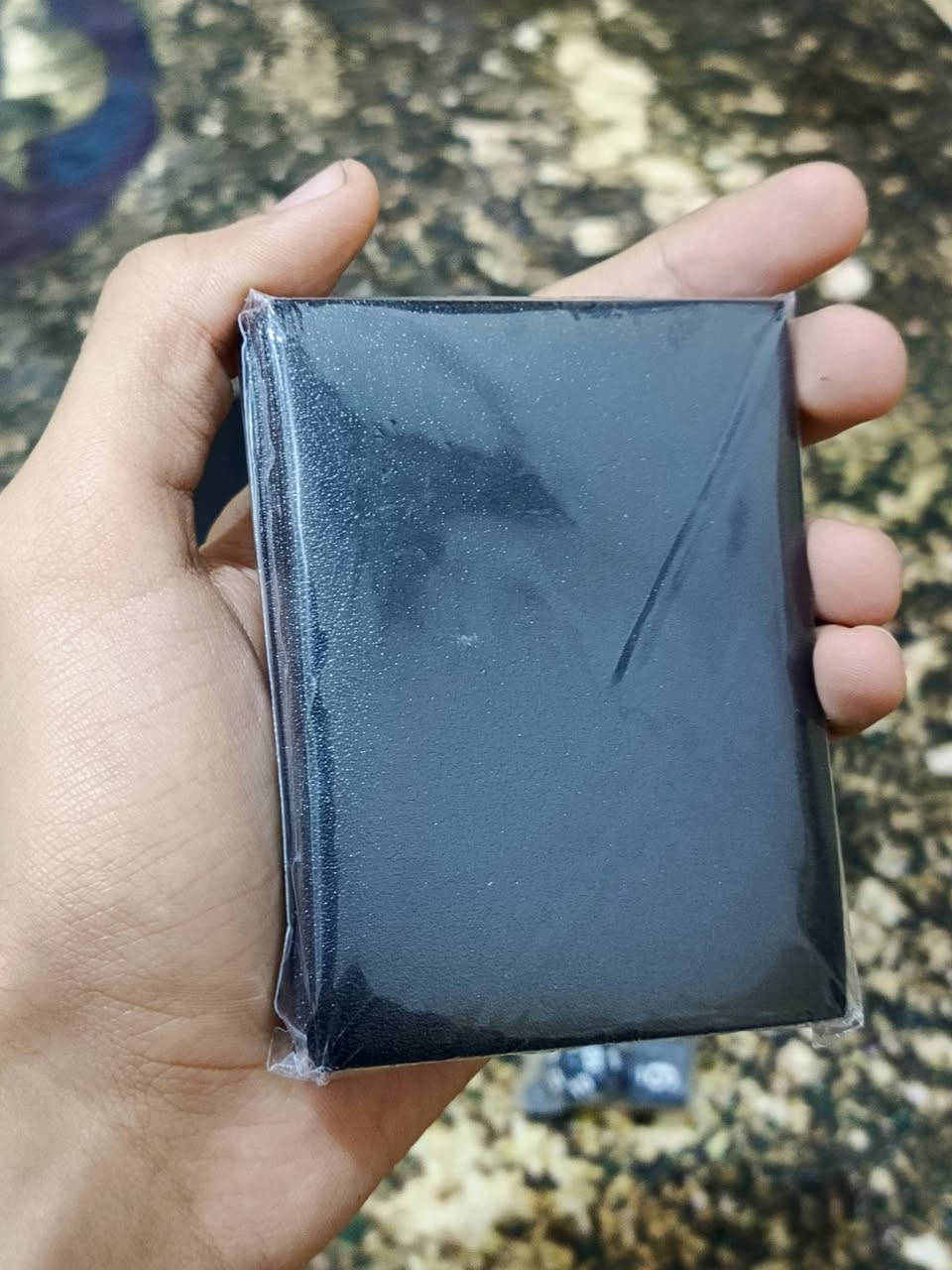سيت Black ب 20 الف 〽️
بايندر اسود صغير وجهين يحمل حوالي 160 ورقة 
سليفات اسود حوالي 50 قطعه
نرد اسود 7 قطع


**إذا كنت صاحب هذا الإعلان وتريد حذفه لأي سبب، رجاءا أرسل رسالة إلى الدعم الفني**
