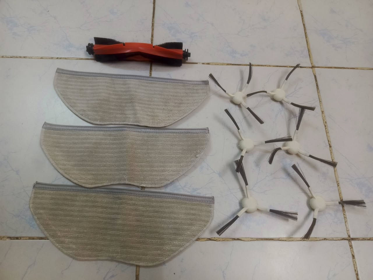 السلام عليكم ٣وصل مسح و٦فرش جانبية وفرشة وسطية ب٢٠الف قفل مال شاومي


**إذا كنت صاحب هذا الإعلان وتريد حذفه لأي سبب، رجاءا أرسل رسالة إلى الدعم الفني**