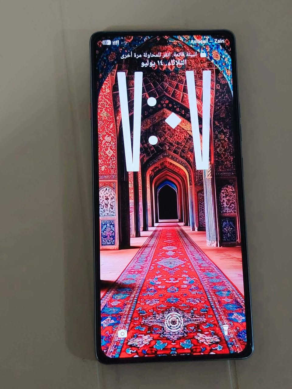 السلام عليكم جهاز تكنو ذاكره 256  استعمال بيت بدون ملحقات صارله شهرين من اخذته يرهم مروس وبيع الشراي بل خدمه مكاني كربلاء قرب جامعه فريحه *********** واتساب
