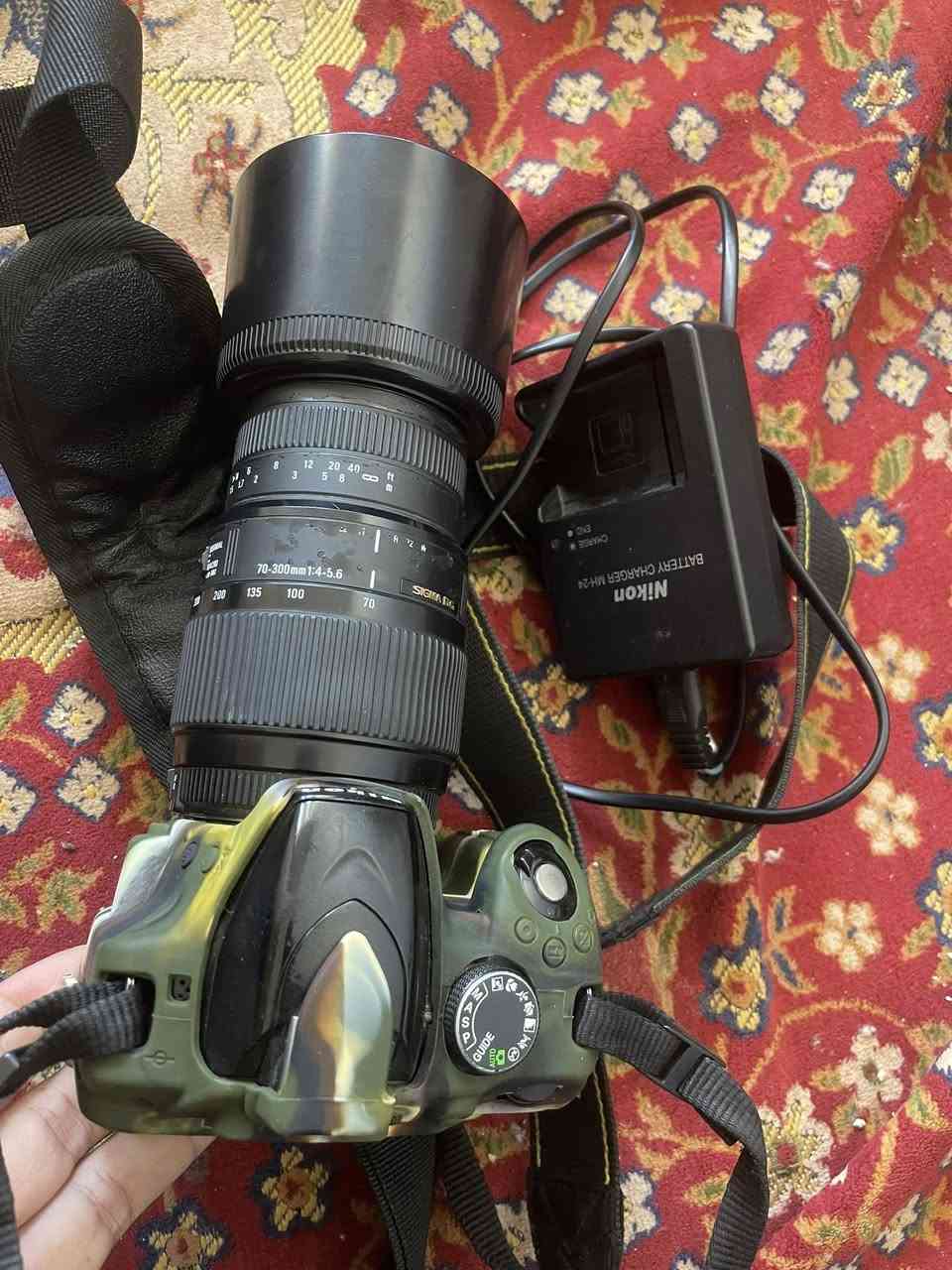 كامره نيكون 3200 كامره نضيفه فول تصويره (رام+جنطه وبطارتين والعدسه ر ياضي فول  وكفر ومعدات تنضيف جاهزه للتصوير  السعر 400


**إذا كنت صاحب هذا الإعلان وتريد حذفه لأي سبب، رجاءا أرسل رسالة إلى الدعم الفني**