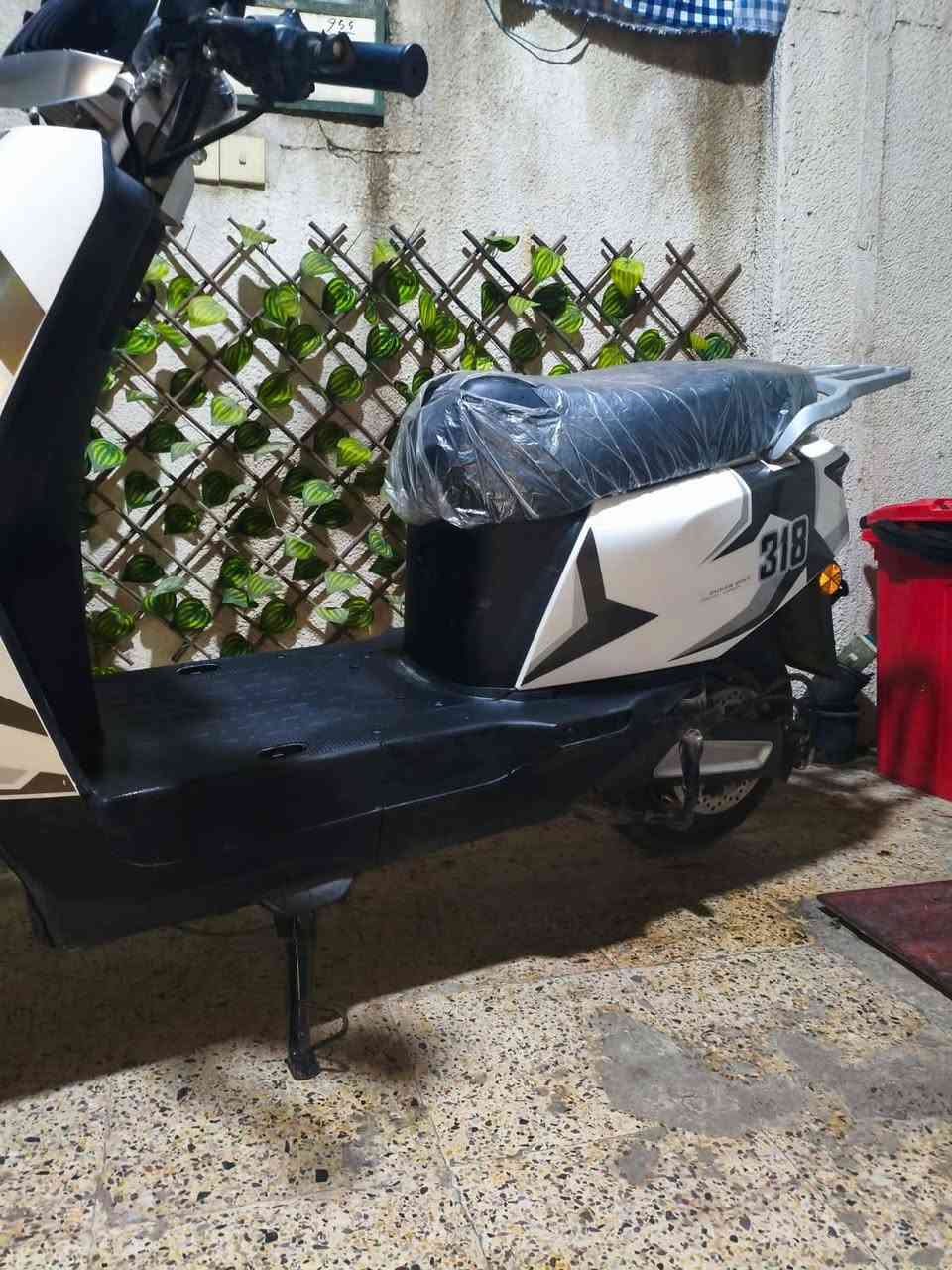 ماطور شحن 318 سعره 550..***********
