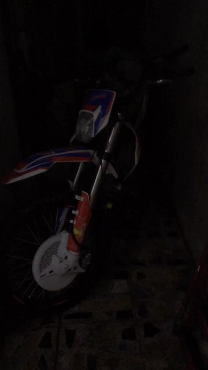 سلام عليكم ابو المجموعة ليش متوافق على منشوري اخي
بكاني بغداد رصافة بلديات السعر١٣٥٠ 

مليون و٣٥٠ بيهة مجال حگ الجية سبب البيع من لاهل لان دراجة عالية واذا ما يعجبك السر وسعرك بعيد شوفلك تعبانات تحصل  للعلم مكينك رصاصية يعني الدرجة لاولة اسئل الجناية 

مديل2024قفازCRX300درتجة كاملة مكملهة مكينه برغي ما مفتوح بس صفحت الكلج مبدل فايبرات كلج مادري شيسموهن لان خفت عدي الشلعة وفايبرات اصلية من سليمانية دراجة اي نقص ما بيهة شلعة شرط اول گبل ترفع بيك والثناني بطناش طيارة الدراجة لا تنقيص لا تبخير دبلات شغالة بريك شغال بصمة الدراجة يعني بس طخ السلف تشتغل صبح ليل نهار تايرات جدد ديشبول شغال بلكامل الشاصي اي لحيم ما بي بس مسوي السبايدر عمل لان اقوة من البلادي سكت فدوالي نشرة خلفية فدرالي لايت زنون مري رياضي ام الضوة  اشاير امامية  صالنصة sc اصلي


**إذا كنت صاحب هذا الإعلان وتريد حذفه لأي سبب، رجاءا أرسل رسالة إلى الدعم الفني**