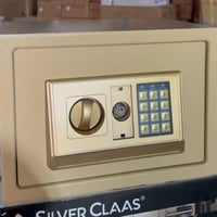 قاصة • حجم وسط • ٢٥×٣٥×٢٥