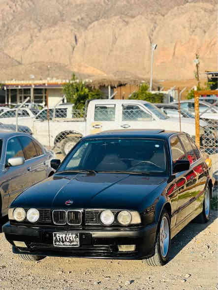 سلاو هاورێیان BMW520. مۆدیل ٩١ئارم پلاستیک هەولێر پێشوپشت کەپس بێداحم بێ براوە گێرومەکینە بەشەرتی فیتەر کارەبایەتی بەشەرت توندوتۆلی بەشەرت دینار مەسرەفی تیانیە بۆسەحریش داوای٣٦ مەجالەکی برایانە لێدەکەم بۆزانیاری زیاتر یان نامە بنێرە یان تەلەفۆن بکە وەتسئاپ ڤایبەر لەسەر ئەورەقەمەیە *********** لەخزمەت هەمولایەک داین سوران
