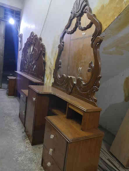 غرفة ثگيلة تكمة ونظيفة ب500 قفل سعر مناسب بمقارنه ثگل ونظافة الغرفة  كاملة اي نقص مابيها مصبوغة وتلميع وقفالة يدات جدد الشراي يتصل *********** مكاني الشعلة موجود توصيل
