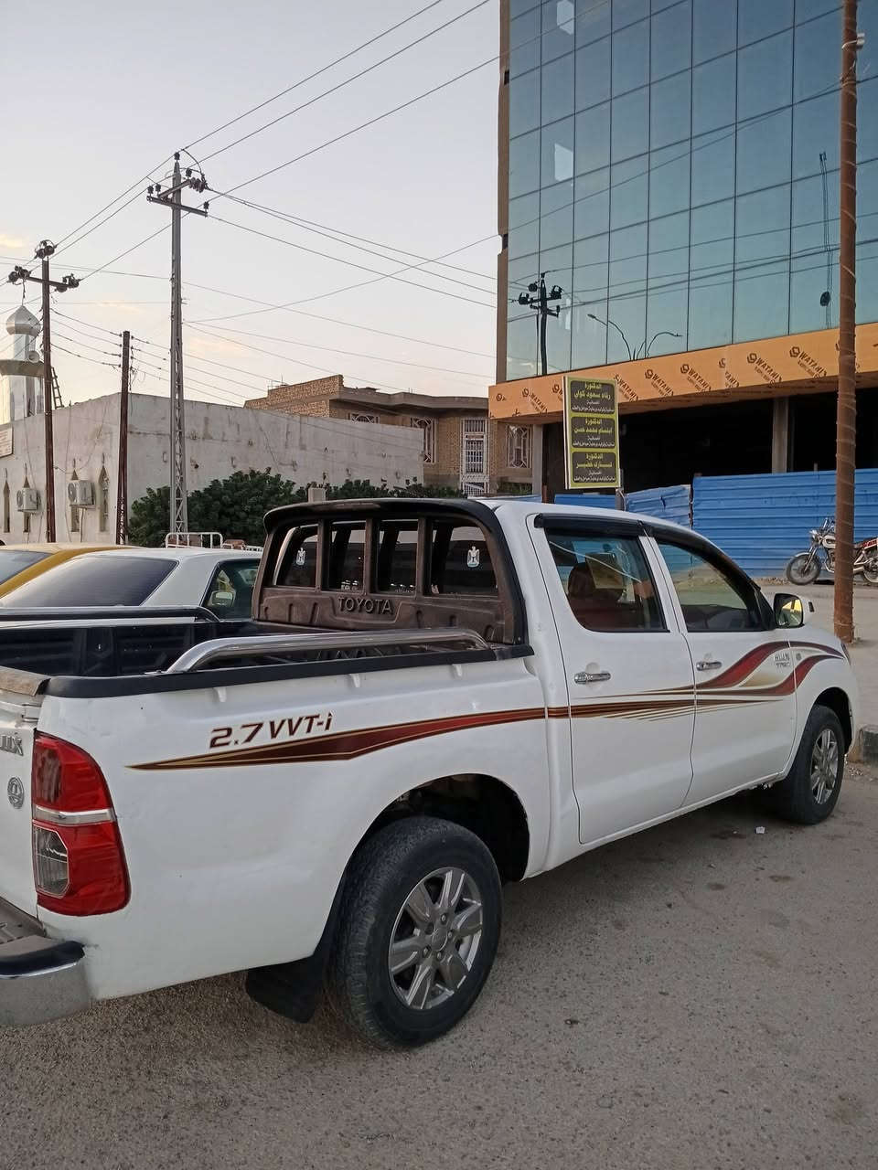 بيكم فلاونزه، 2007 سيارة كويتي شاصي 19 مكفوله رقم مثنى انكليزي لل 30مشروع وطني سنويه مجدده محرك وكير كفاله تبريد ثلج الشراي يتصل ***********
