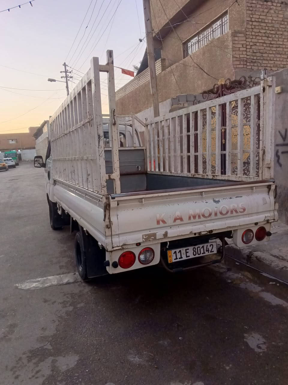 السلام عليكم كيا حمل نثيه موديل13 
مكينه 2700 سياره بسمي 
سياره خير من الله نضيفه 
عارضها ب95 
مكان السياره بغداد مدينه.


**إذا كنت صاحب هذا الإعلان وتريد حذفه لأي سبب، رجاءا أرسل رسالة إلى الدعم الفني**