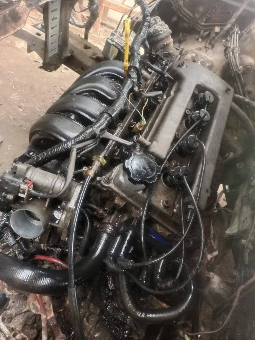 محرك جيلي موبل كمل مع التفرعات للبيع السعر ٥٠٠ الف شرط ناصرية اني ***********
