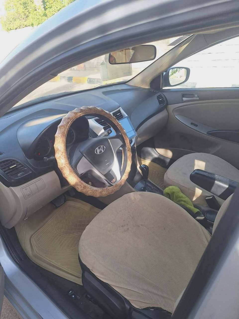 اكسنت موديل 2016 مكينة وكير جدد دوشمة جديدة تخم تاير جديد صدر خلفي امي جديد تبريد 🥶ثلج سنوية 2030
رقم بغداد بيع او مراوس ***********//***********

