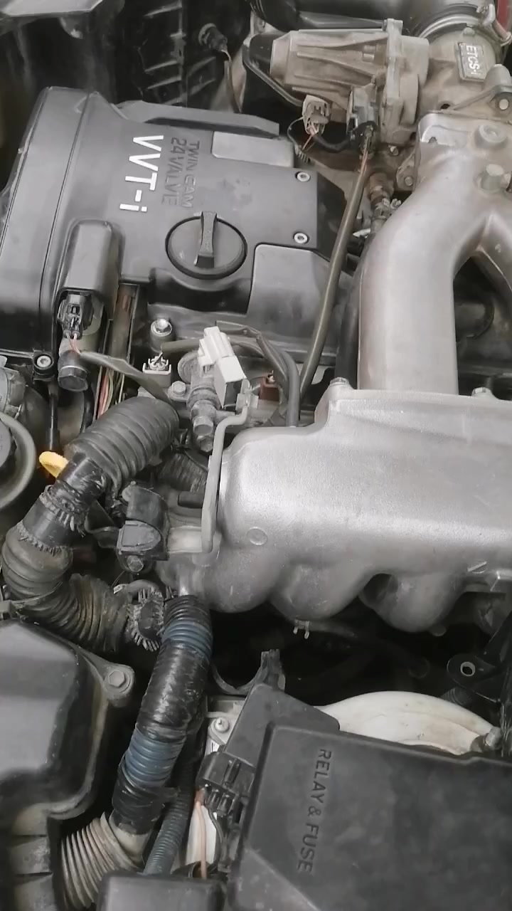 السلام عليكم مكينه ففتي ٢٥٠٠٠ بس طابوكه كارتون جديده قبل شهرين شادينهه مال حاويه مو دفع رباعي اصل ففتي مامفتوحه السعر ٧٥٠ الف وبيهه مجال قليل مكاني بابل الدبله *********** الخاص مفتوح
