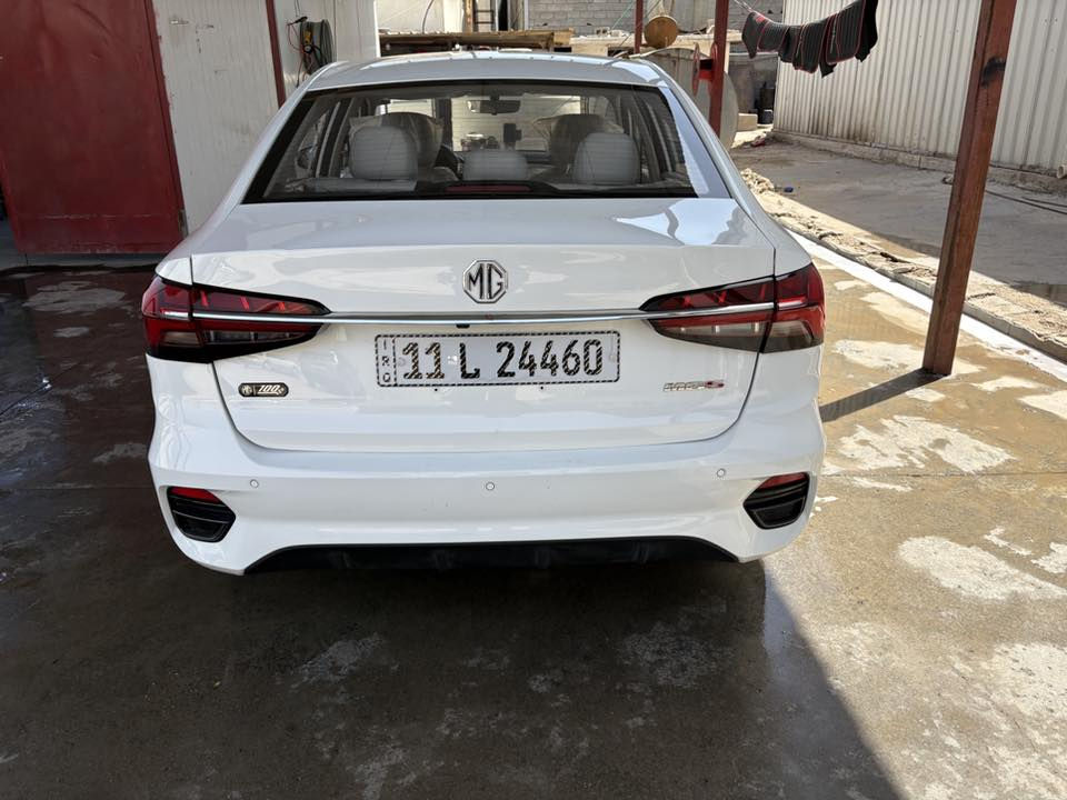 Mg5 plus 2025 السياره ماشيه 11 الف قابل للزياده 
ضمان 6 سنين مستمر حتى 2032 شهر 1 
لايت led 
شاشه لمس 
ابل كار بلي 
Abs 
اوتو هولد 
سايد بريك دكمه 
دخول ذكي 
اشاير مري 
وبعد مواصفات
بيها طخه بسيطه بقبق الجنطه  
مرقم بغداد السياره معروضه ب 120 
مكانها بغداد ***********
