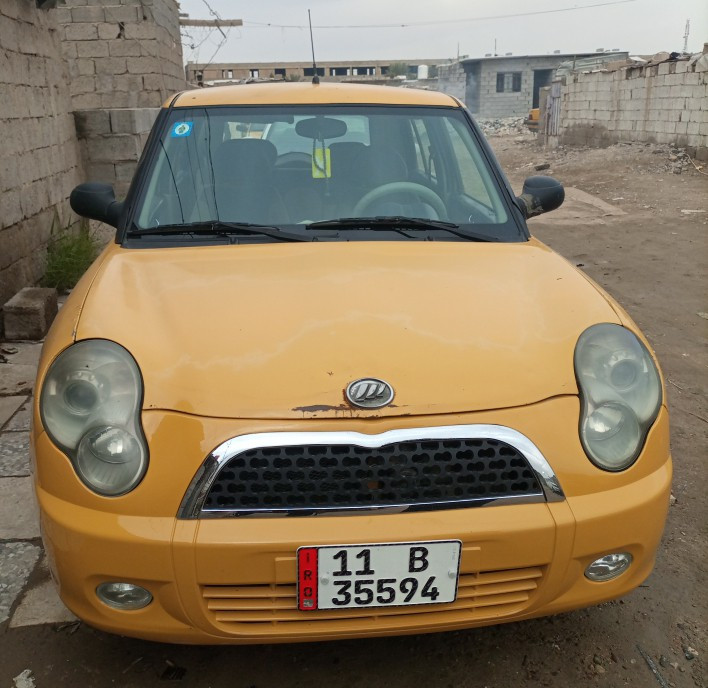 اسلام عليكم سياره للبيع موديل 11 سنويه بسمي كير ومكينه جدد صدر خلفي امامي نضيف كهربائياته شغاله السعر 35وبيه مجال اي استفسار هاذه رقمي ***********

