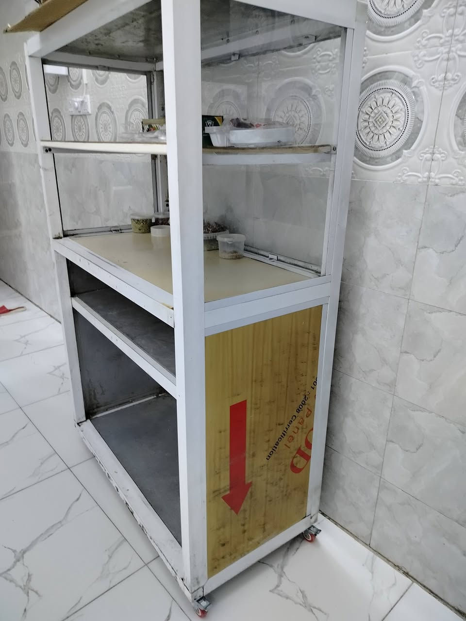 من رخصه الإداره اخوان كلهن ابيعن طباخ وميز وعربانه بغداد مكاني اليفيدنه يراسلني


**إذا كنت صاحب هذا الإعلان وتريد حذفه لأي سبب، رجاءا أرسل رسالة إلى الدعم الفني**