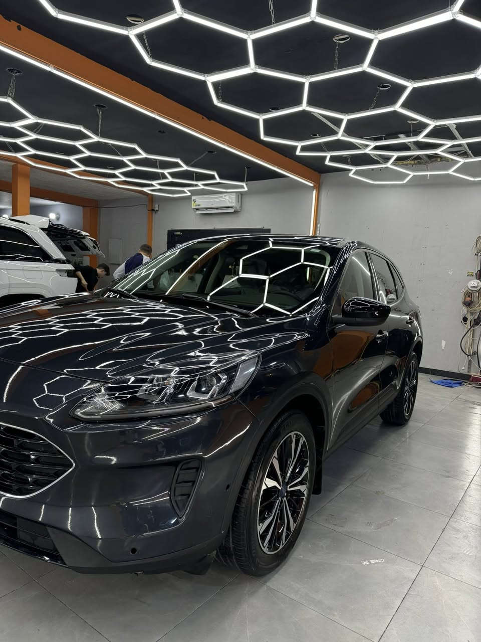 فورد سكيب se 22
ماشيه 35 الف
بصمه ،تشغيل عن بعد،صندوق كهرباء،اوتو هولد،اربع انضمه قياده،تدفئه كشنات وستيرن،كار بلي،رادار جانبي،تحديد مسار،مانع تصادم، 
1500 تيربو اقتصادي 
قطعتين صبغ وبارد باب سكن
السعر     137 وبيه مجال 
مكان بغداد
***********
استخدام شخصي
رقم بغداد تحويل ثاني يوم
