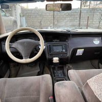 بطه منفصل • ١٩٩٣ • محرك ٣٠٠٠