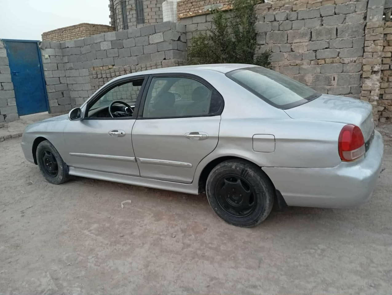 للبيع اومراوس سوناتا 2000 الاستفسار اتصل ***********
