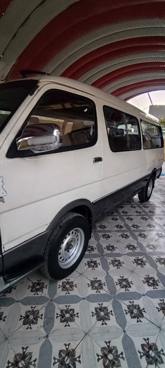 السلام عليكم فوتو الوان للبيع موديل 2017 رقم بغداد باسمي السيارة جاهزة من كلشي وبيها منظومة غاز 80 لتر للاستفسار الاتصال على الرقم *********** ابو حيدر
