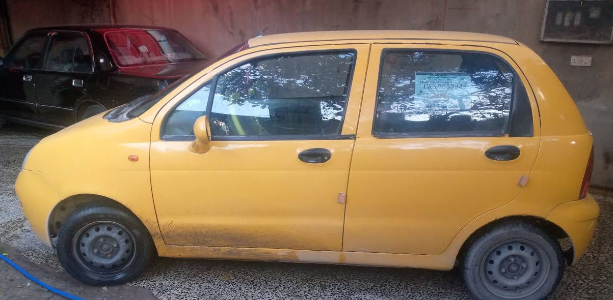 السلام عليكم
QQ تكسي
موديل 2012
رقم دولي جديد
هزة جديدة
سنويه الى 2030
مكينتها ينرادلهاتعمير رنكات بس
 كيرها شرط
هيئة صفر عليه
غرامات صفر عليه
والباقي كدام العين
السعر 28وبيها شويه مجال الخاطر جيتكم
***********
***********
