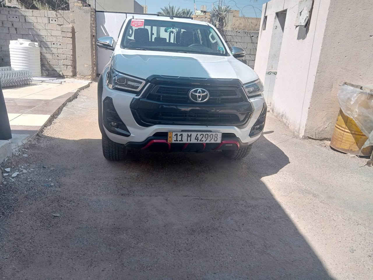 للبيع 25موديل كفالة عامه رقم بغداد زيرو ماشيه 6الف مكان السياره دوانيه سعر 435وبيهه مجال ***********
