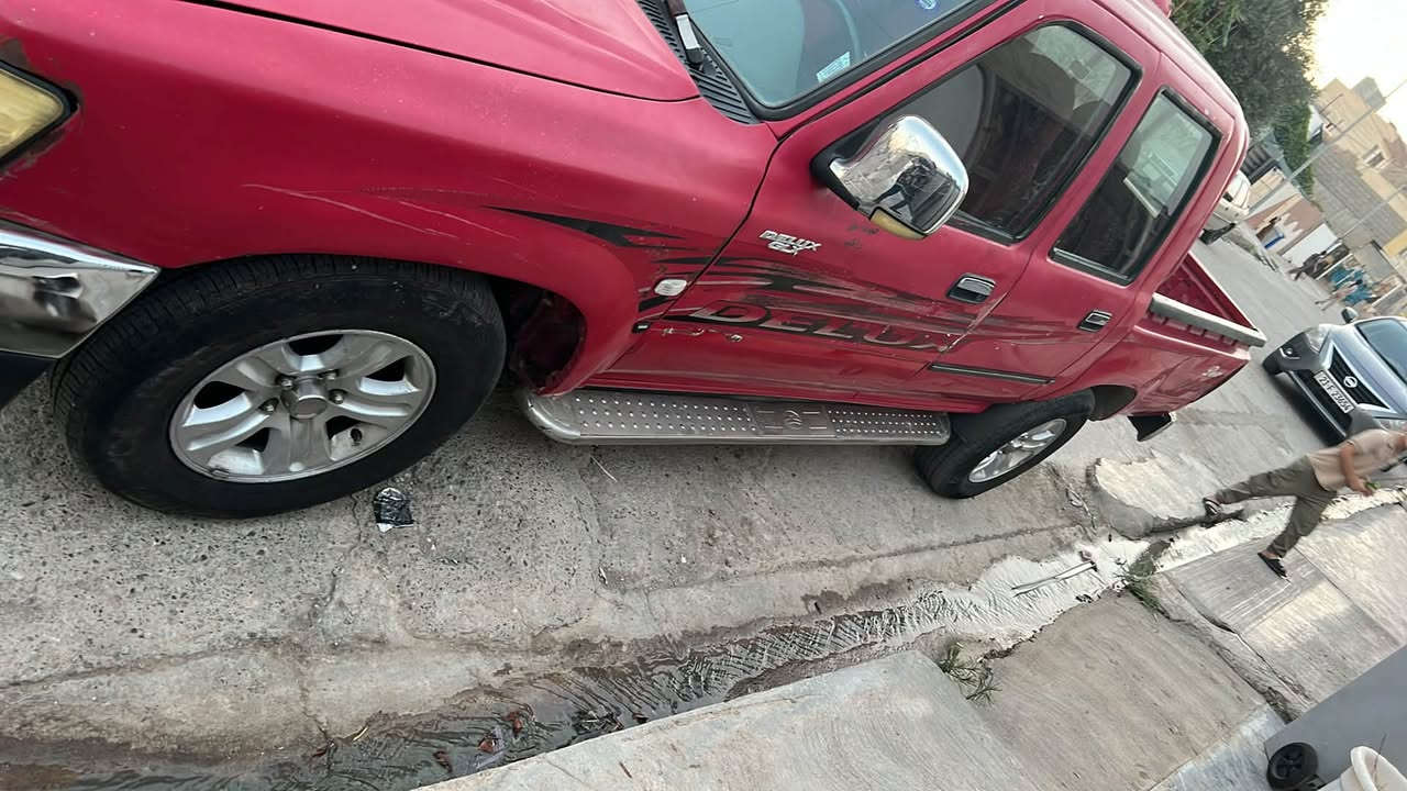 دير ٢٠١١ رقم سليمانية للبيع
٤تاير جديد تخم صدر جديد  دفتر بنزين عندة يحتاج تجديد
سنوية منتهي سعر ٥٧ و مجال قليل
سيارة مصبوغ صبخ عام مرتجية علا صفحة سائق
عنوان كركوك ***********
