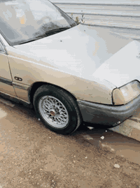 للبيع اوبل اوميكا  07805281944