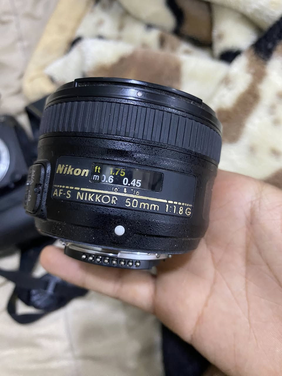 للبيع بعدهن جدد عدسه 50mm G بعده الكارتونه والجنطه موجودات وادبتر نيكون z


**إذا كنت صاحب هذا الإعلان وتريد حذفه لأي سبب، رجاءا أرسل رسالة إلى الدعم الفني**
