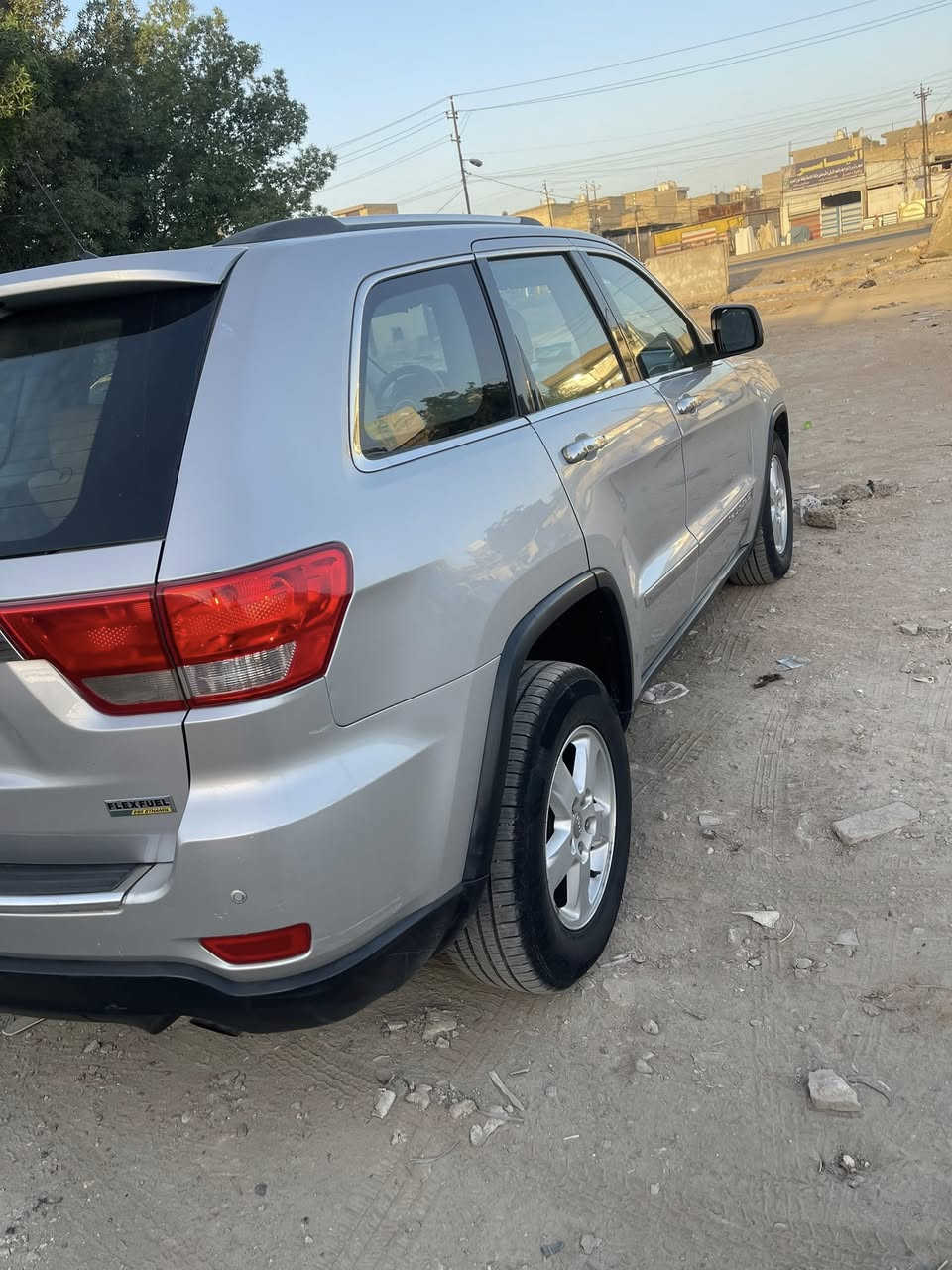 ‏سلام عليكم سيارة للبيع موديل 2012 بيع أم مراث تفاصيل السيارة مذكور مذكور بالسنة المعلومات سيارة موجودة بغداد مقاولين الحسينيةوال_ الراشدية تحويل ثانية يوم ديري راح أخلي رقمي واتصل عليه*********** سعر 140 ريال مجال
