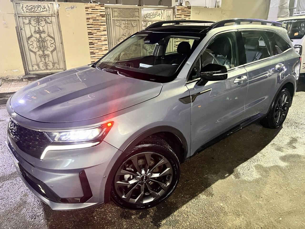 السلام عليكم من رخصة الأدمن سياره سورنتو موديل 23 فول مواصفات من كلشي فئة X-Line فول موصفات بنوراما تدفئه كشنات تدفئه ستيرن سايد بريك كهرباء مثبت سرعه تثبيت مسار نضام المسارات رادارات حساسات اماميه خلفيه كامره شاشه رادار بل مرايه مري شفط لايت زنون جنطه كهرباء فور ويل 4* 4 السياره الله شاهد مناقصه حبايه السعر ٢٣٨  وبيه مجال للطيبين رقم راعيه *********** المكان بغداد الحرية وكل الهلآ
