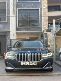 BMW 740i x- drive 2022 وارد امريكي حادثها باب وجاملغ صفحه السايق بدون ...