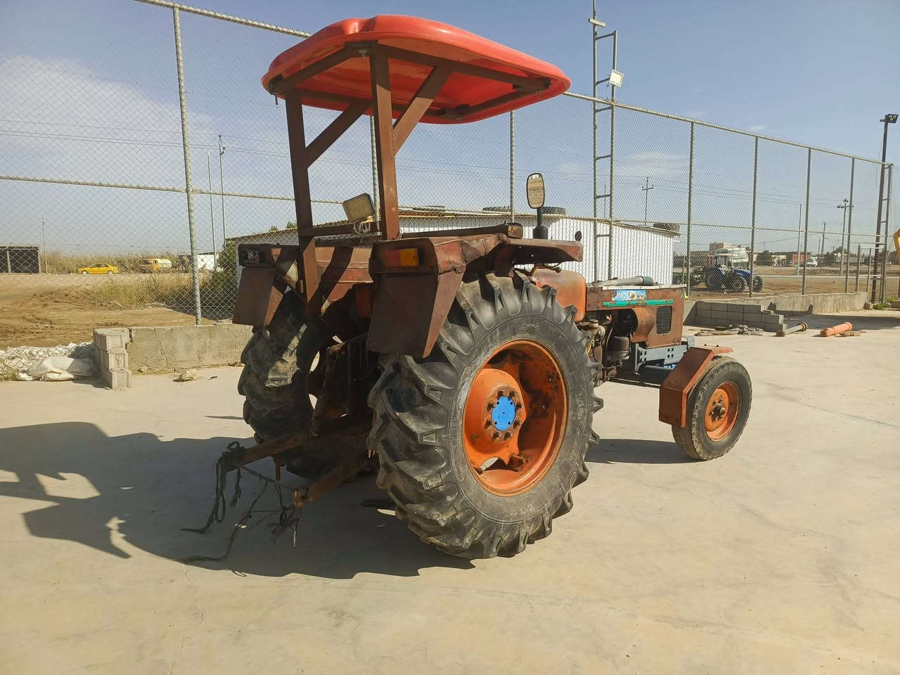 للبيع موديل ٩٠ رقم وسنوي مكان الفجر***********
