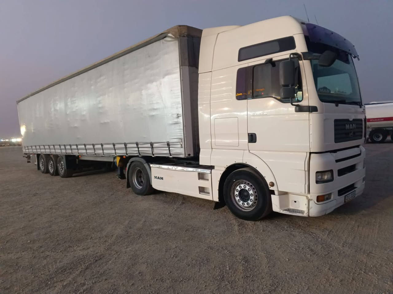 مان موديل (2006)فول مواصه فات تاخم تايه تازه حةجم مةكينه (430) عةرةبانةي (شمتس) دةنگير صاف بو زانياري زياتر پةيوةندي بكه ***********.
