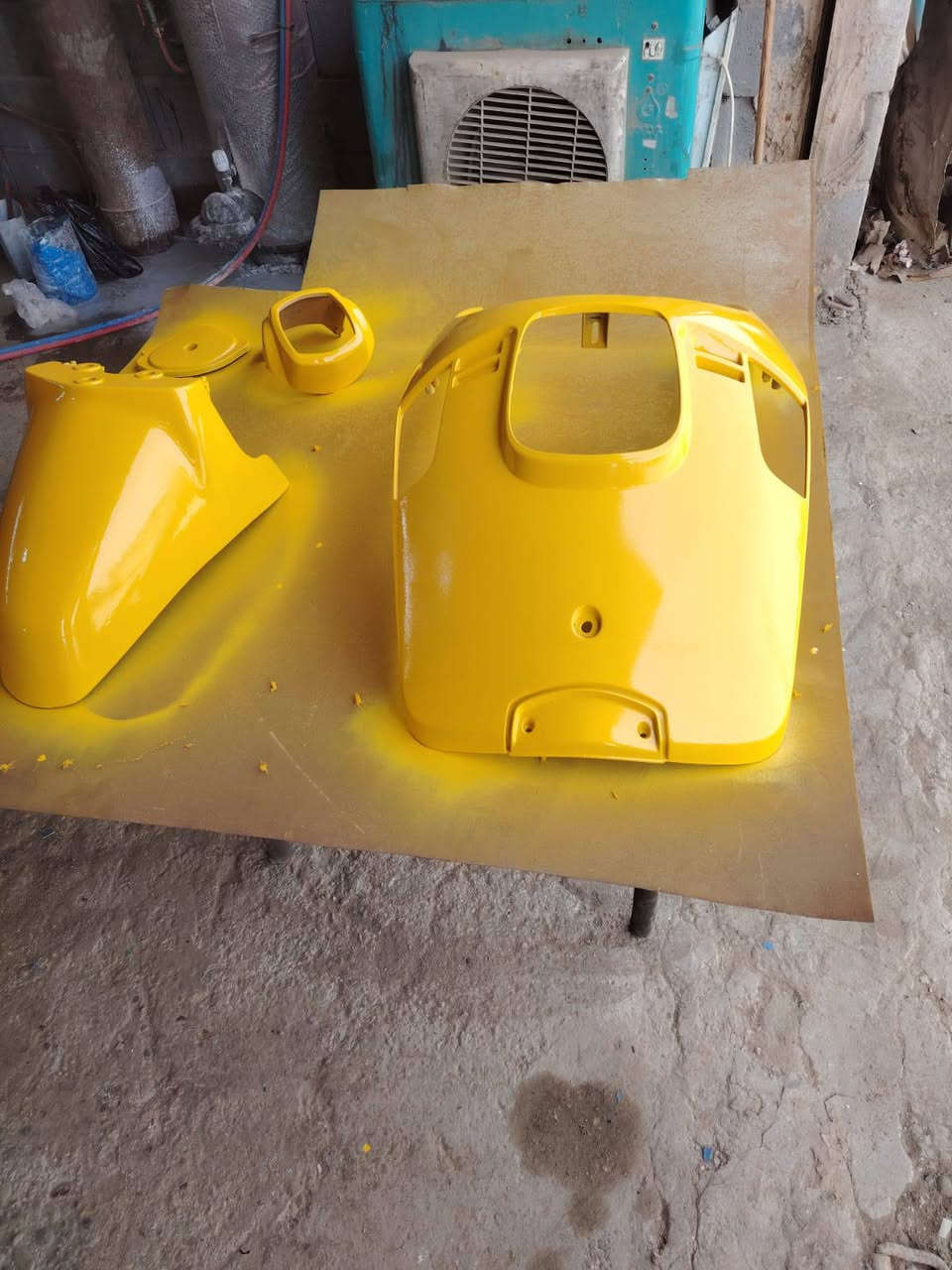 السلام عليكم صبغ جميع انواع الكفرات دراجات واسعار✅ مناسبه معا تصلح كفر من كسر عنوان المسيب نزله اولاد✅ مسلم  رقم الاتصال *********** ✅
