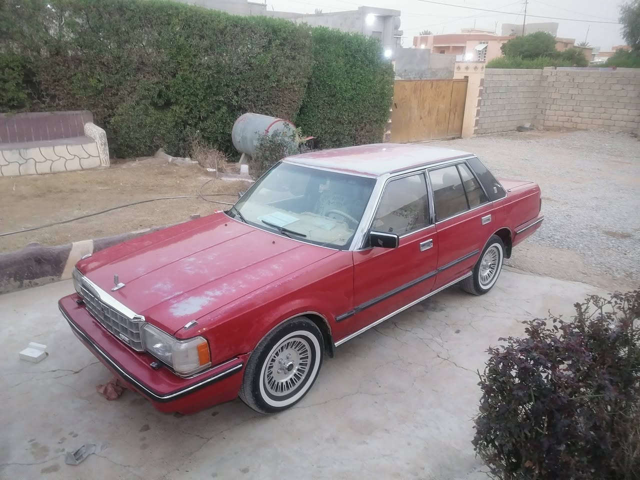 رمضان كريم للبيع سوبر ٨٤ رقم بغداد صدامي شرط التحويل محرك كير بطه جديد سياره داخل نضيف خارج جدام العين محرك كير شرط سياره حلوه مال جناي السعر بيها اجم قطعه رش بدون دواخل السعر ٣٨ وبيه مجال للشراي *********** خابر وتدلل مكاني الشركاط
