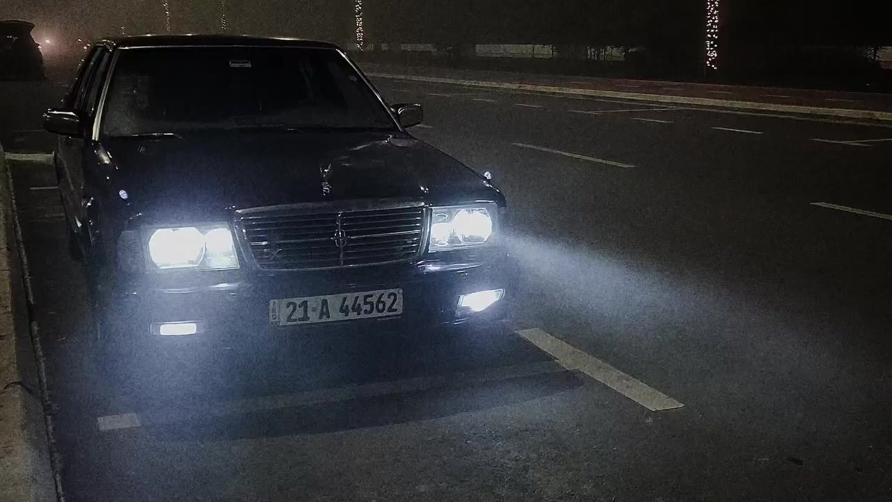 سەرەتا بەناو خوا.
ئەم سدریکە بۆفرۆشتن.بەشەرەتی هەمووشتێک 
گێڕ و مەکینە و ئەکسل بەشەرت.
تەقەو ڕەقەی بەشەرت پێش و دوای تازەداگیراوە.
چوار تایەی تازەی لەژێردایە  
پاتری تازەیە  ڕۆنی مەکینەی تازە گۆڕاوە سیوەلی گێڕی تازە گۆڕاوە سیوەلی ئەکسلی تازە گۆڕاوە هایدرۆلیکی سوکانی تازە گۆڕاوە ڕۆنی کالاج و ئیستۆپی تازە گۆڕاوە هەمووگیانی بەشەرت کارەبای هەمووی ئیشەکات ناو گاعیو کوشنو بەریگی کوشو هەمووتازە کراوەتەوە گەرم و ساردی بەشەرت تەنها ساردەکەی غازی تیا نییە بەس غازی تیا نییە سەنەوی تازەیە سەیارەکە ماڵی دۆستە تکایە ئەگەر موشتەری نیت سەرم مەئێشێنە..لەگەڵ ڕێزم ئەگەر موشتەریت نامە بنێرە  لەخزمەتام.*********** لەواتس ئەپیش جواب ئەدەمەوە
