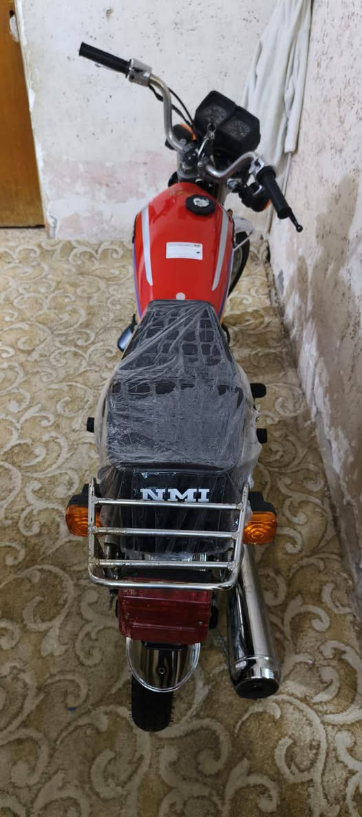 سلام عليكم
دراجه للبيع كامله
ما ناقصه شي مديل 2023 
محرك مكفول شاصي مكفول
دراجه خير من الله شلعه معدل
مكاني ميسان حي الثوره.يم شاشه مال السكان
سعر (800)بيه مجال حك الجيه
***********
