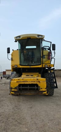 اسلام عليكم حاصدات نيوهولند للبيع موديل 2012 الاستفسار على رقم 0780098...