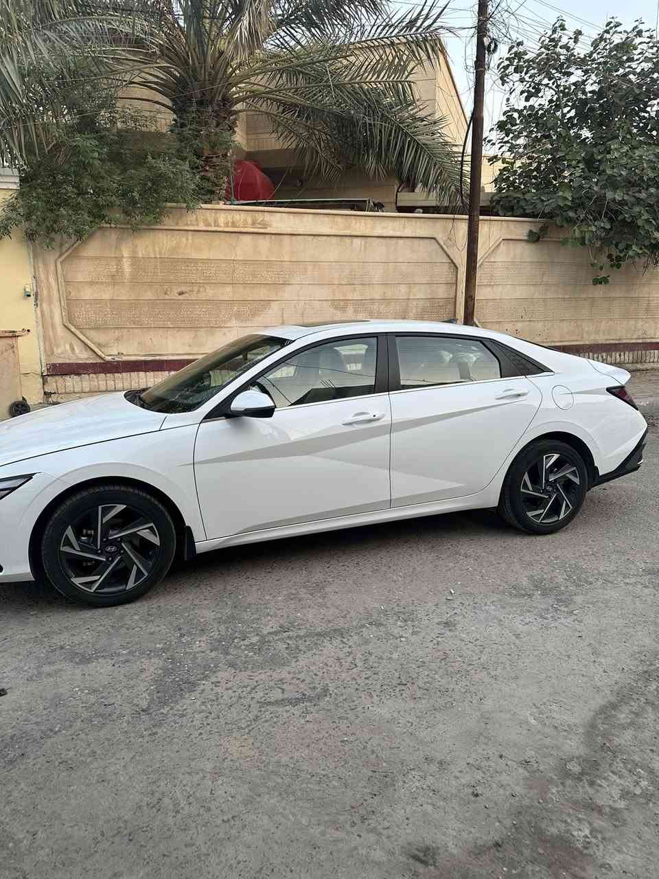 النترا موديل2024 خليجي
عداد 42.700 قابل للزيادة
رقم اربيل بأسم شركة مكان السياره البصره
مواصفاتها معروفه
السعر 183
للاتصال***********
