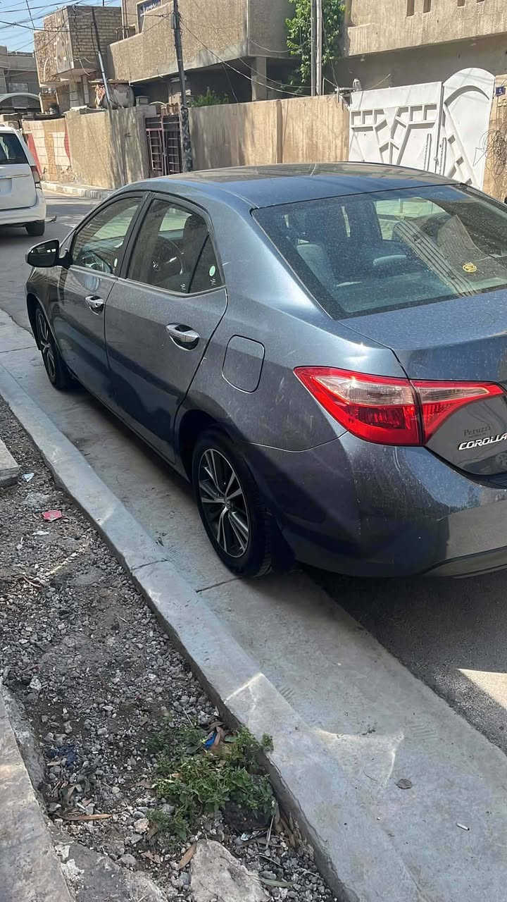 كورولا موديل ٢٠١٨
مواصفات le محرك 1800  مواصفاته معروفه رادار وتحديد مسار وتحكمات وشاشه وكاميرا 
كلش نظيفة وجاهزة ماشية 50   الف فقط 
كير محرك حدادية كلها جاهزة
حادثها قطعه وحده بدون اي داخل فقط البنيد والبجم محدث مال se
باتري وتخم تاير والارضية مدوشمة جلد 
  رقم اربيل باسمي تحويل مباشر
 لوحات جديده وهزه جديده
السعر 130
 مكاني بغداد الدورة 
***********
***********
