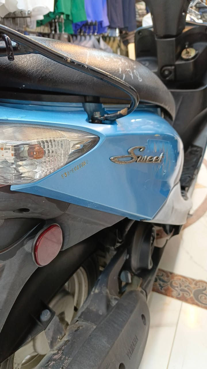 السلام عليكم
منغولي حديث موديل 18 بدون دكمه عابره مرحله الأولى
لون مميز سمائي دراجه تجي شوفها مكفوله من كلشي صبغ ماكو بوليش ماكو محرك كارتون ماشيه 11 ألف🫠 دراجه عابره مرحله جديده تجي تفحص من شمال🌚 للجنوب ايي فيتر ودي وين ما يعجبك لايت زنوني يشتغل على لبلوتوث تعلي وتنصي درجات بيه اشاير جهتين اشاير شغاله هورن تريله شادلها 🔥كاسحه دراجه أخو جديد السعر 1600 وقابله للتنزيل بلبيع كلش سهل ماعدك تأخد وتروح العنوان بابل المسيب السوق الكبير يعرفوني أهل لمسيب اشتري كارتون ووابيع مخليها تحفه ويه لملابس 🫠 رقم هاتف ***********📞،🏃‍♂️
