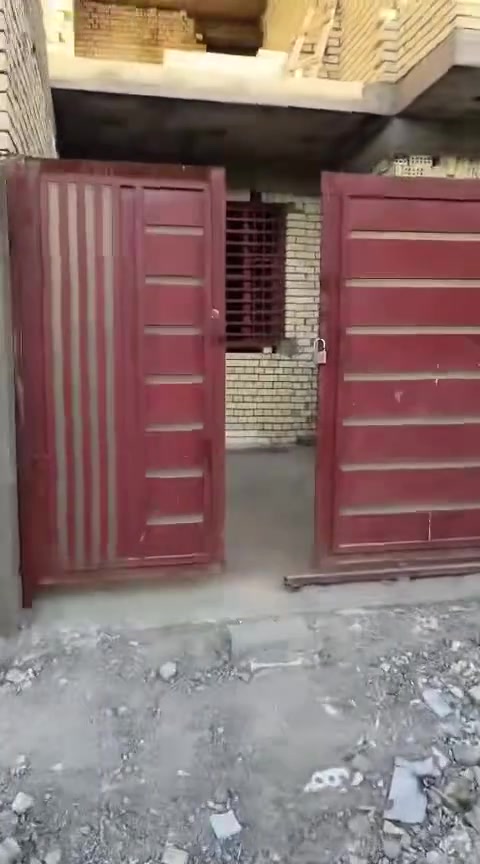 بيت هيكل البيع الزعفرانية الاربع شوارع زراعي النفطية الفرع 9مجاري ومي وكهرباء كامل وبنا درجة أولى الي يحب يتواصل ع هاذ رقم ***********

