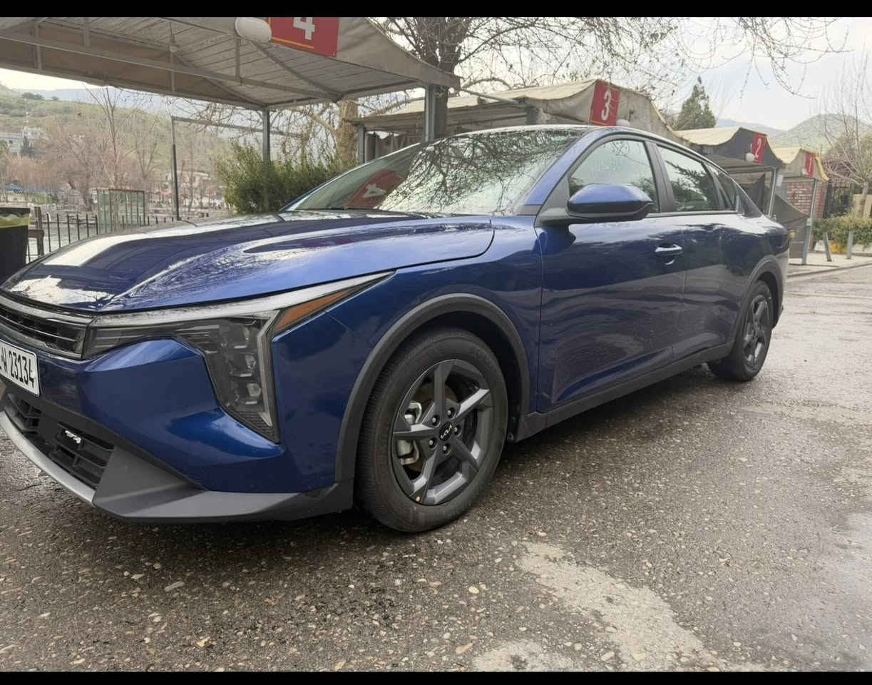 موديل 2025 
رقم اربيل تحويل وكاله مضمونه السياره دخول جديد
ماشيه فقط 10 الاف زيرو بعدهه 
جاهزه وفقط بنيد حادثهه بدون اي دواخل شرط
بدون ارباك مامشتغل ولا كلوب بدشبول
مواصفاتهه نص فول رادارات توقف ذاتي شاشه جبيره متصله
بصمه تشغيل عند بعد
البجم لدات اماميه وخلفيه
داخلهه لونين 
فقط بنيد مبدل بدون ارباك
مكاني بغداد الجديده سعرهه 172 وبيهه مجال فقط بيع بدون مراوس اي ستفسار اتصل عل رقم 
***********
