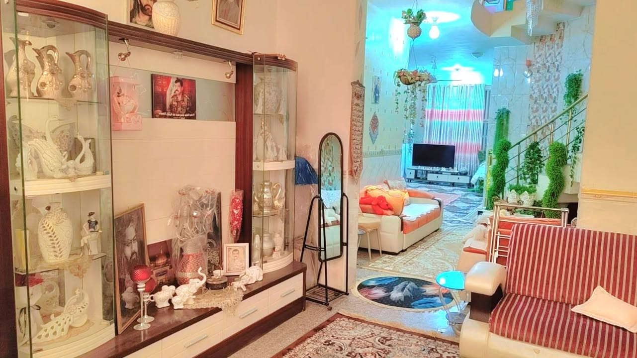 ⭕  . دار للبيع.  المساحة 200م  طابقين 3غرف نوم وملحقاتها 
الأرضي. غرفة نوم صالة كبيرة إستقبال مطبخ صحيات 
ط١. غرفتين نوم صالة هول  مطبخ صحيات 
الموقع. السماوة حي موسى الكاظم. ع.  
موقعة جيد قريب شارع المجسر 
بناء ممتاز سنة 2018
لمعرفة السعر وباقي التفاصيل 
ماعليكم سوى التعليق لتصلكم  على بريدكم الخاص 📨
         ٠٠٠٠٠٠٠٠٠٠٠٠٠٠٠٠٠
للأستفساراكثر زيارة مكتب عقارات اليزن الكائن في منطقة ال باني مجاور اسواق الكفيل او الاتصال على 
  *********** 📞   . *********** واتس مراسلة فقط
تابعونا لتصلكم كافة العروض 🤝
