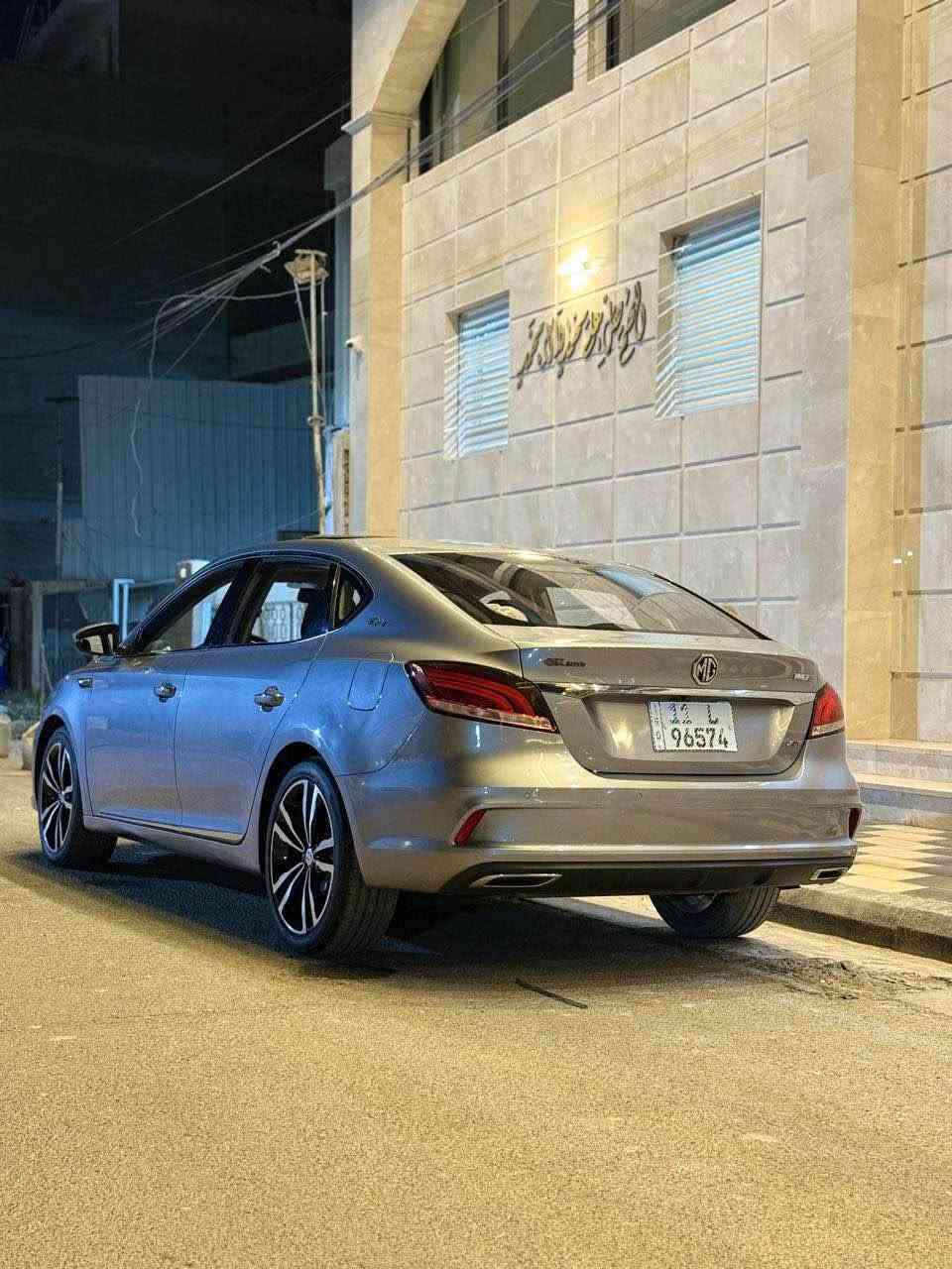 بسم الله الرحمٰن الرحيم

⸻

🚗 MG GT6 موديل 2021 فول مواصفات – للبيع على   الشرط التحويل  🔥

👇

سيارة MG GT موديل 2021

🔹 مكفولة من الصبغ والضربة (شاصي وكالة 100%)

🔹 استعمال شخصي ونظيف جداً

🔹 جاهزة استخدام فوري – ما تحتاج تذب عليه ولا فلس وادامه كامله كله جديد 🧿

⸻

✨ المواصفات (فل كامل):

🔴 داخل احمر + اسود 

✔️ 3انضمة قياده  ( سبورت + نورمال + ايكو )

✔️ نضام اوتو هولد 

✔️ هاند بريك دكمه 

✔️ فتحة سقف 🌤️

✔️ شاشة كبيرة + نافيكيشن

✔️ كاميرا + حساسات أمامي وخلفي

✔️ مقاعد جلد فخمة

✔️ تشغيل بصمة + دخول ذكي

✔️ مثبت سرعة

✔️ تحكم ستيرن

✔️ عدادات ديجيتال

✔️ إنارة LED كاملة

✔️ مرايا كهرباء + طي

✔️ مكيف ثلج ❄️

✔️ مكينه 1500 تيربو 

⸻

💎 ليش هاي السيارة تختلف؟

🔥 شكل رياضي ملفت وين ما توقفها

🔥 صرفية بنزين ممتازة + عزم حلو

🔥 مواصفات فول بسعر أقل من السوق

🔥 نظافة على الشرط وتفحص وين ما تريد+ السونار موجود 

⸻

💰 السعر:

💵 125 (قابل للنقاش )

⸻

📞 التواصل:

خاص أو اتصال 

*********** او واتساب 

⸻

أ

والرزق على الله اذا معجبتك السياره خلي لايك وتعليق علمود يصعد المنشور وشكراً 

(((((((((وغير متواجد على الماسنجر ))))))))))))

⸻

 🔥 مكاني بغداد بغداد, العراق
