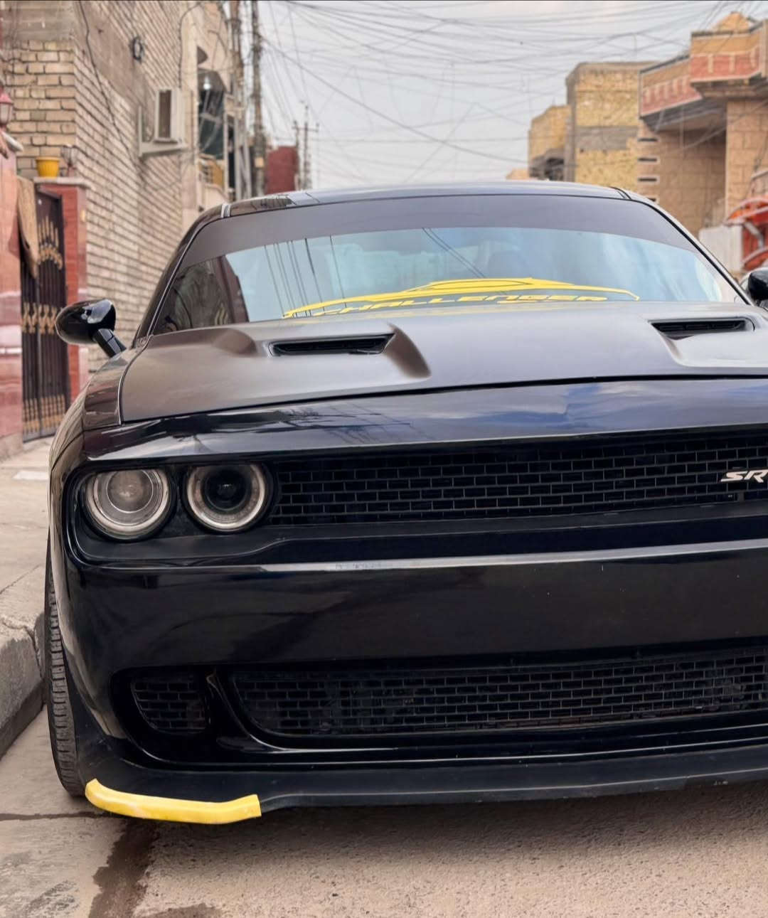 جالنجر 
6 سلندر 3600
فول لفول
جيتي بلاص
بيها قطعتين تبديل قطعتين صبغ
عنواني بغداد 
استفسار
***********
سعر 157 وبيها مجال بسيط لشراي
