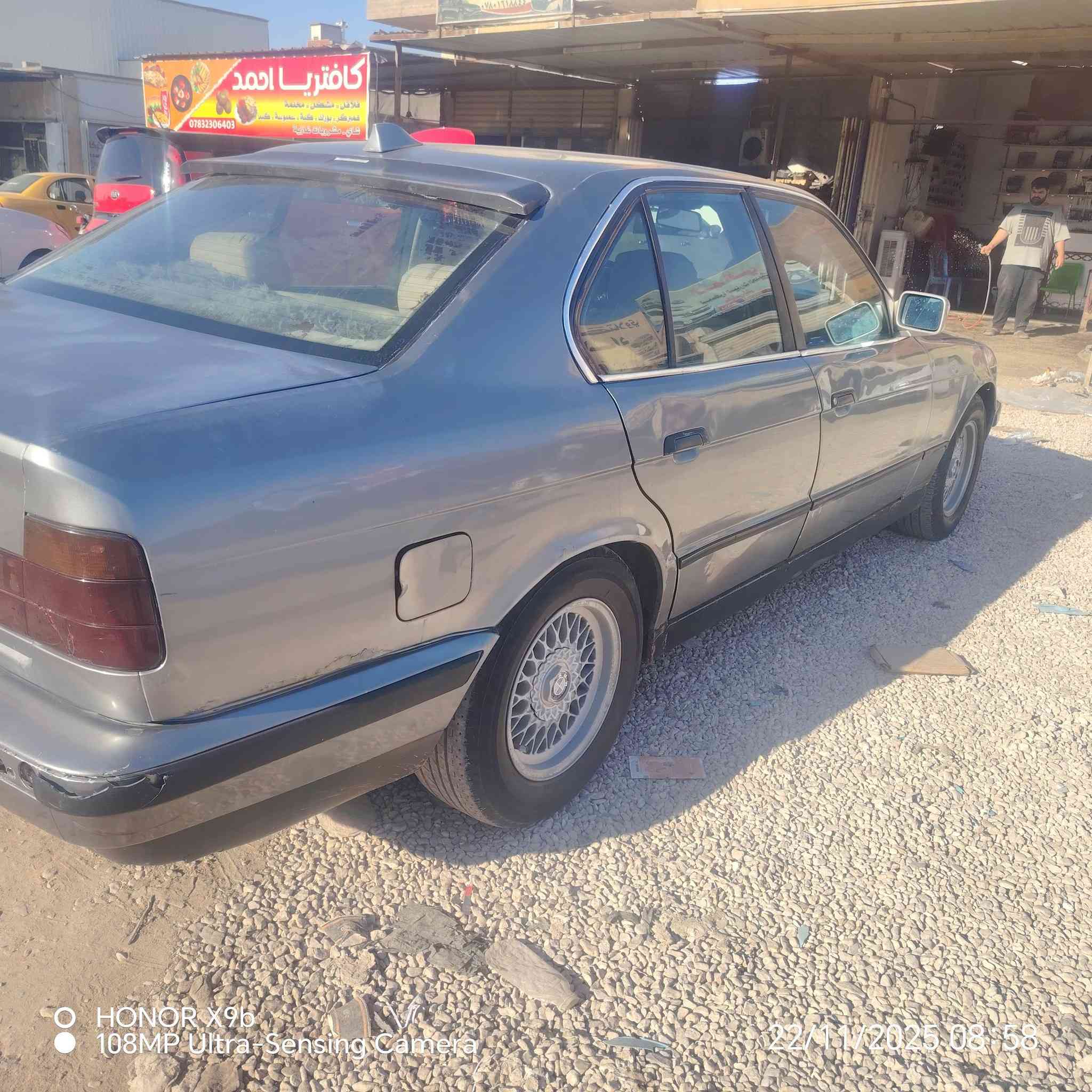 السلام عليكم ورحمه الله وبركاته
السياره للبيع
BMW حجم ٥٢٠  محرك مسكر وكير اوتو جديد لسياره جاهزه من كل شي بجم عريض بلاد موديل 1992  رقم دولي بسمي تحويل مباشر السعر 48 ورقه
مكان السيارة كربلاء المقدسه للاتصال ***********
