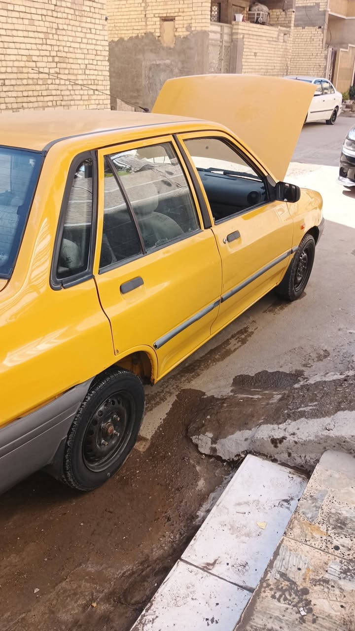 سلام عليكم سايبه موديل 12 السياره لاصبغ ولا تبديل الشواصي مكفولات تخم تايل صدرجديد امامي خلفي كير محرك خسر من الله السعر 29 وبيها مجال حك الجيه بغداد الدولعي ***********
