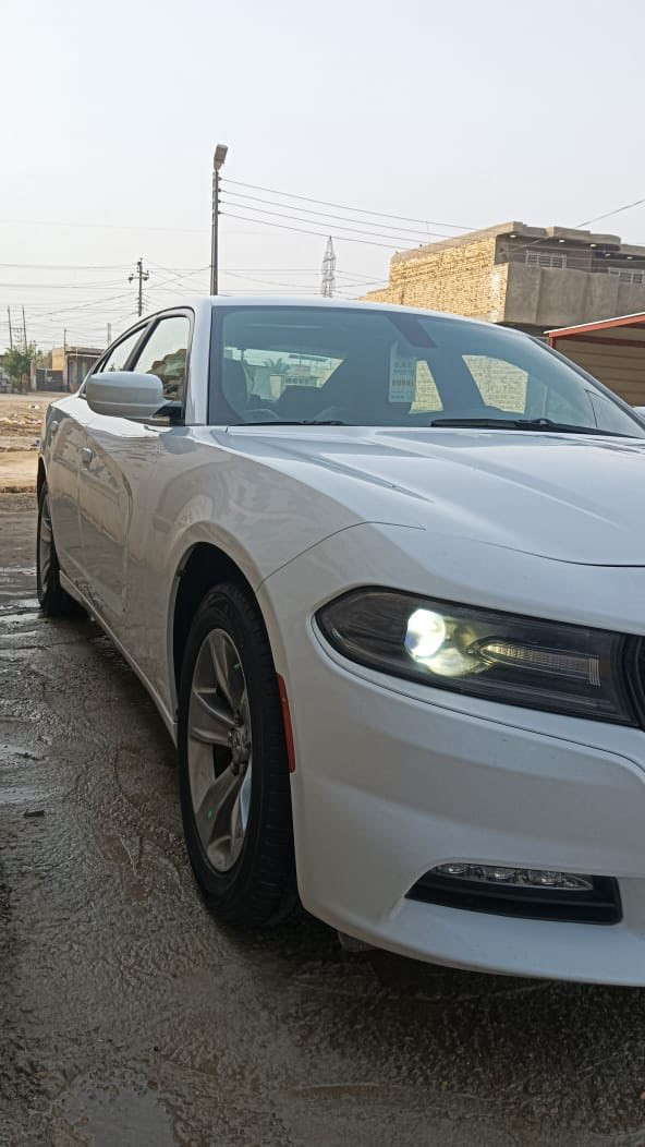 السلام عليكم جارجر 16 اربيل
مكينة 3600 
سيارة كفالة السيارة فول 
دمام فتحة شفتات فقط 
تخم تاير جواها جديد 
نوع دلوب 
فقط باردات خفيفة 
السعر 220$
علما ان السيارة في بابل 
للأستفسار على هذة الرقم 
***********
